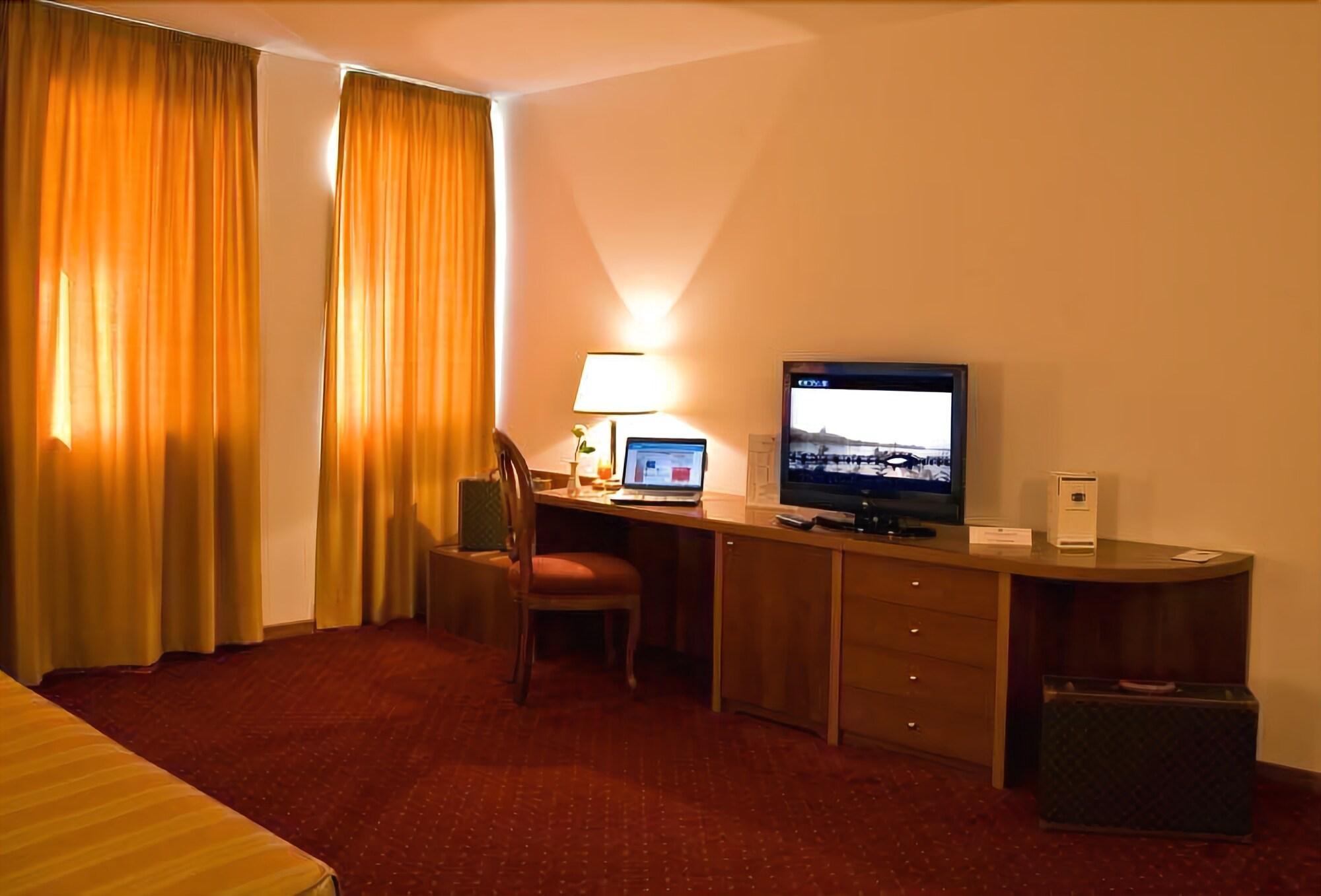 Best Western Park Hotel Continental San Donà di Piave Værelse billede